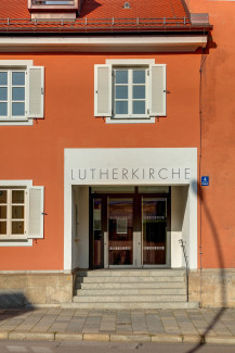 Eingang Pfarramt Lutherkirche