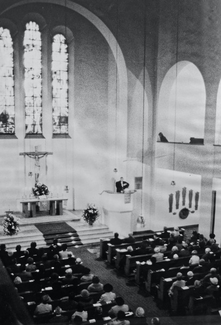 Lutherkirche nach dem Wiederaufbau 1953