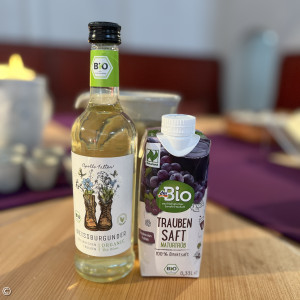 veganer Wein & alkoholfreier Saft